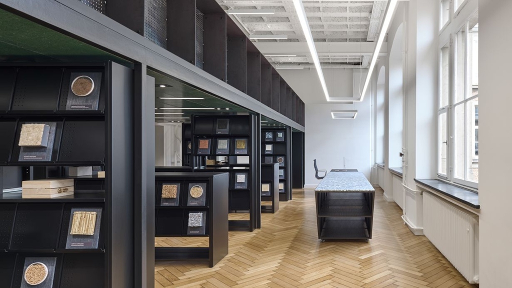 Nun auch online begehbar: die Materialbibliothek der KIT-Fakultät für Architektur